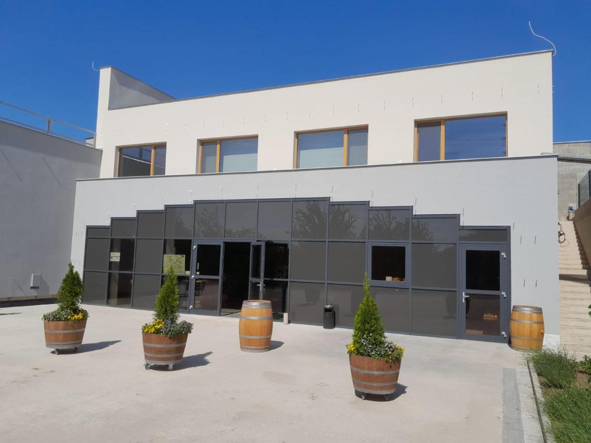 Pension Vinarstvi Klucov 외부 사진
